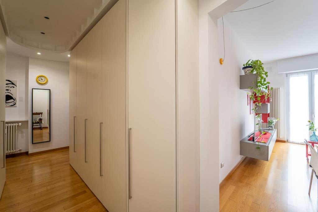 Appartement A 500 Metri Da San Siro Milaan