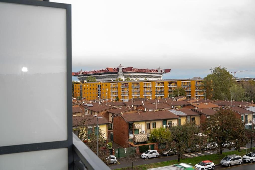 A 500 Metri Da San Siro Milaan
